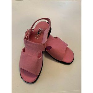 Women's Barbie Pink sandals 6.5 Y2 vintage Sweatheart flats